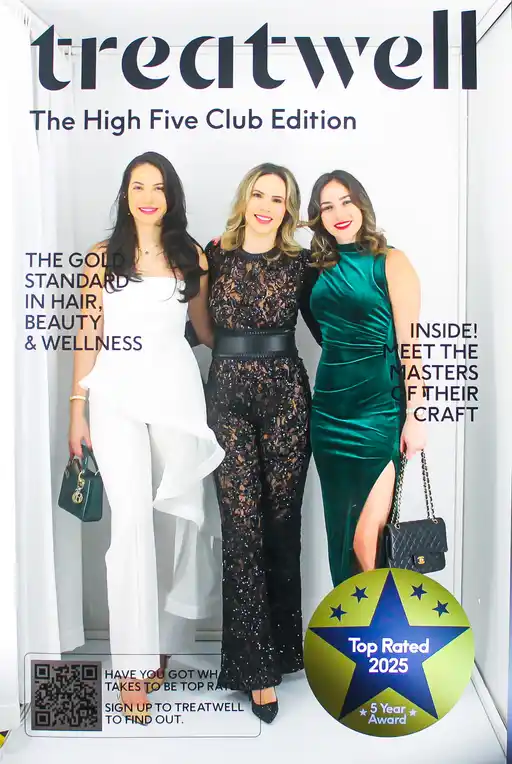 vogue magazine photo booth with photo